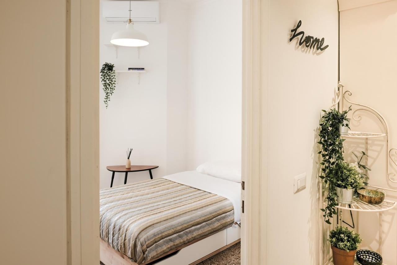 Family Apartment Near Vatican Museum ローマ エクステリア 写真
